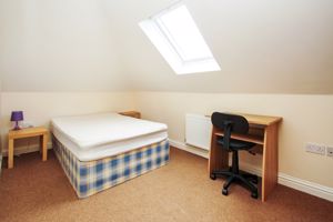 Photo 16- click for photo gallery